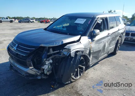 2024 Mitsubishi Outlander Se/Black Edition from USA, damaged, VIN JA4J3VA86RZ028157